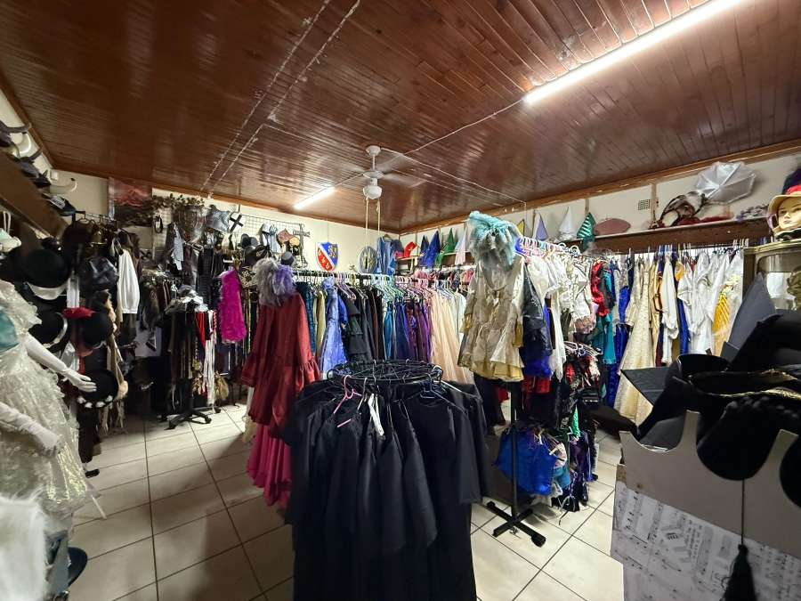 Commercial Property for Sale in Bodorp North West
